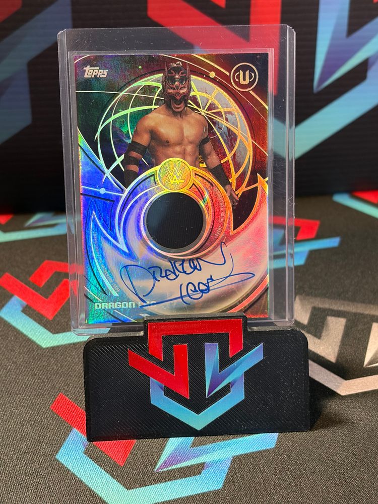Dragon Lee Universe Auto Relic imagen 1